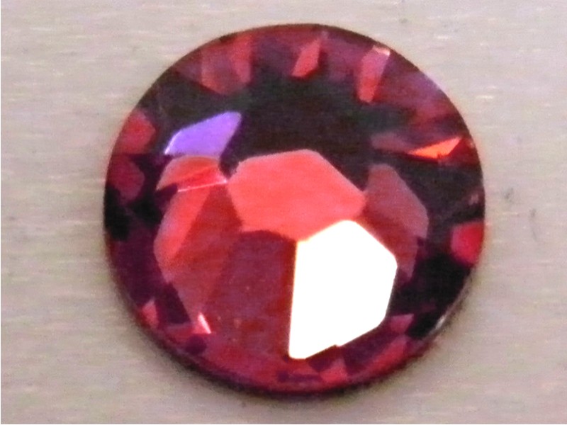 RHINESTONES SW SS10 PADPARADSCHA 542