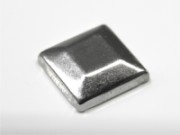 CONVEX STUD "B" FACETED SQUARE 7x7 MM HEMATITE