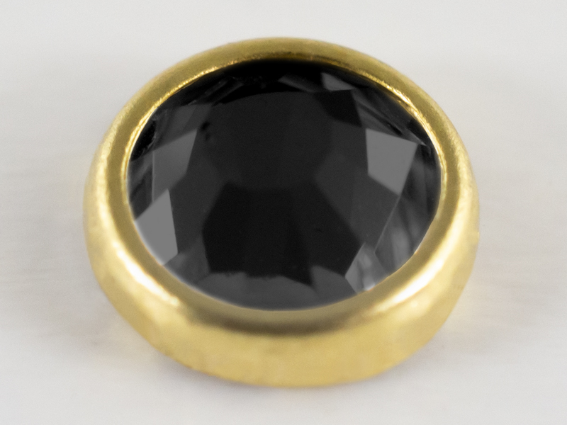 JET PLUS RHINESTONES SS16 WITH GOLD RING