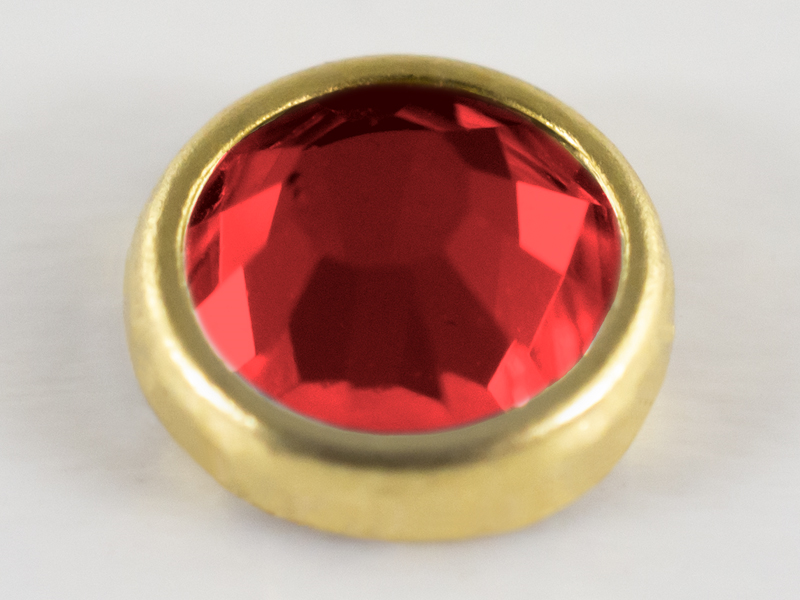 RHINESTONES PLUS SS30 LIGHT SIAM WITH GOLD RING