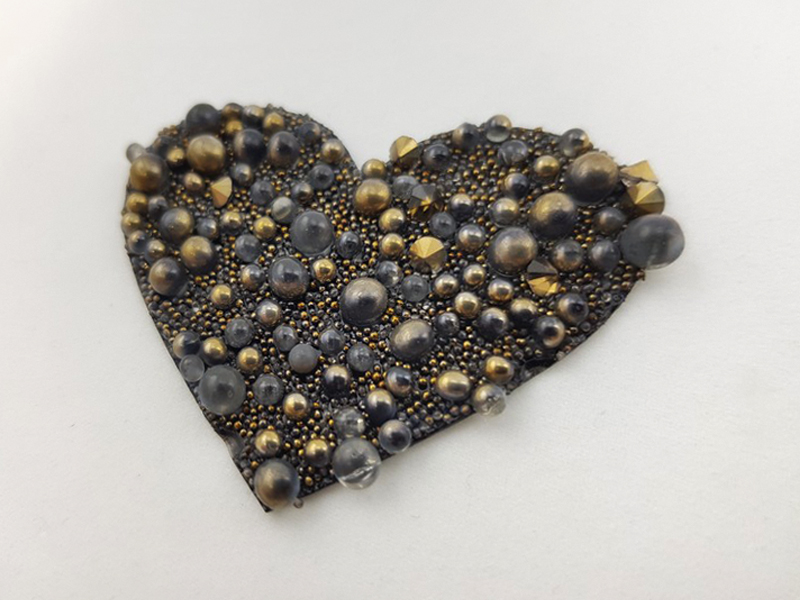 CRYSTAL BLEND ANTIQUE GOLD SHAPE 2 HEART