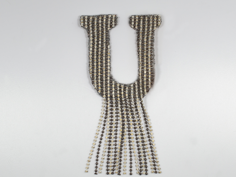 METAL CHAIN SHAPE 21 U WHITE-GOLD / HEMATITE