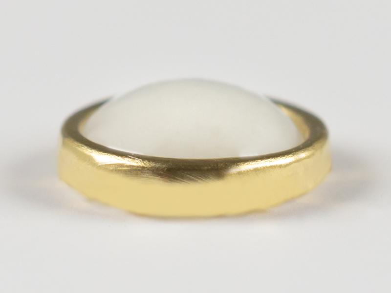 CERAMIC STONE ROUND 4MM COLOR 1 CREAM GOLD RIM